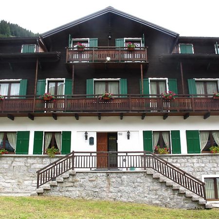 Casa Alpina Don Guanella Macugnaga Exterior foto