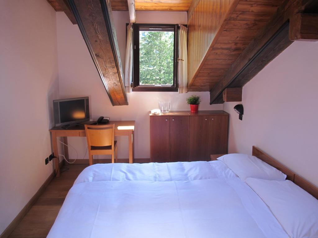 Casa Alpina Don Guanella Macugnaga Quarto foto