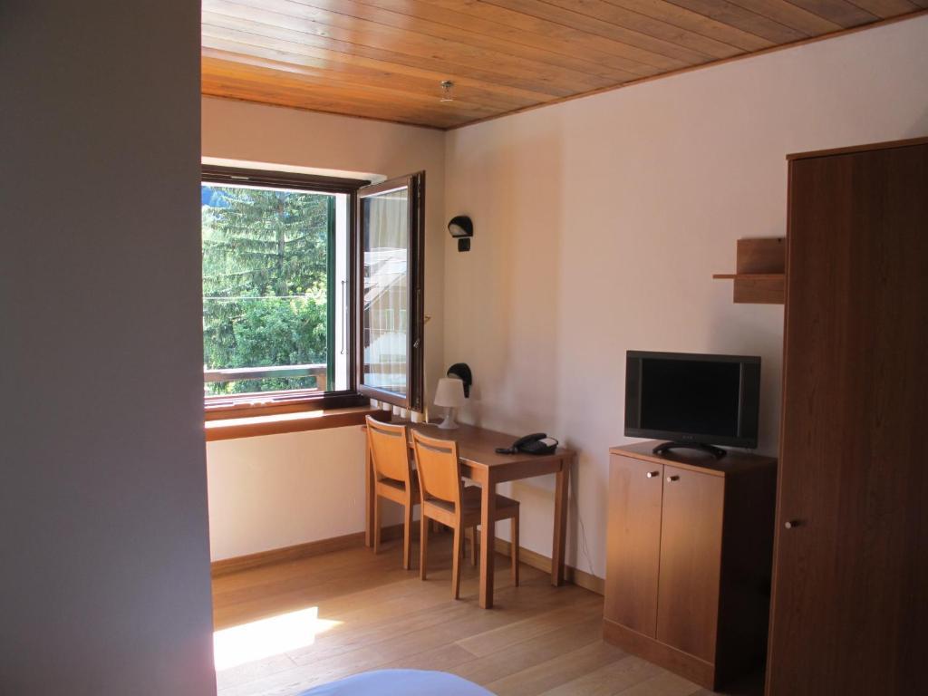 Casa Alpina Don Guanella Macugnaga Quarto foto